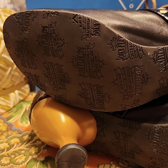 JOHN FLUEVOG Bellevue Rose Dunn Black & Gold Pressed Flowers Lace Up Ankle Boots - Picture 7 of 9